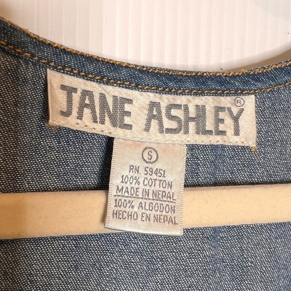 Vtg JANE ASHLEY Embroidered Denim Midi Dress. Size Small - Picture 9 of 9